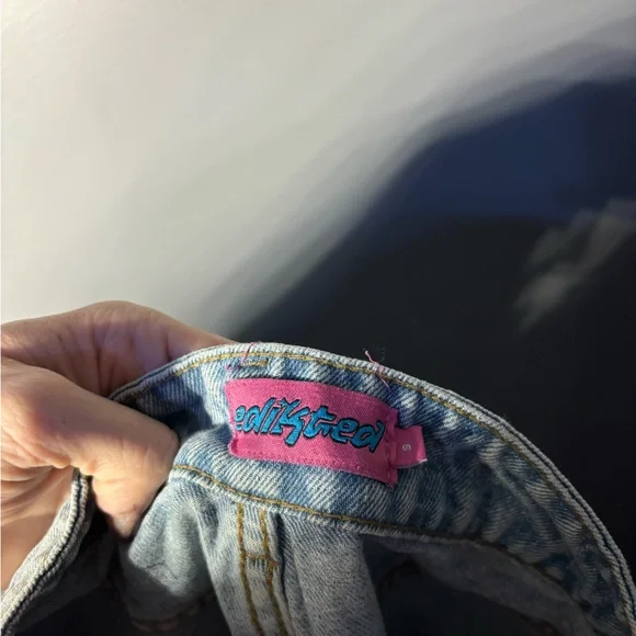 Edikted Wide Leg Mid Rise Ripped Jeans Size Small - Picture 3 of 3